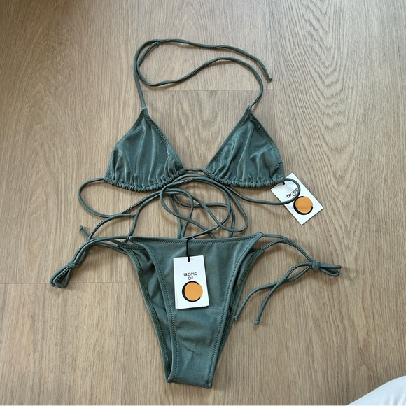 NWT Tropic Of C Praia Bikini Set in Serpentine M - Picture 4 of 8